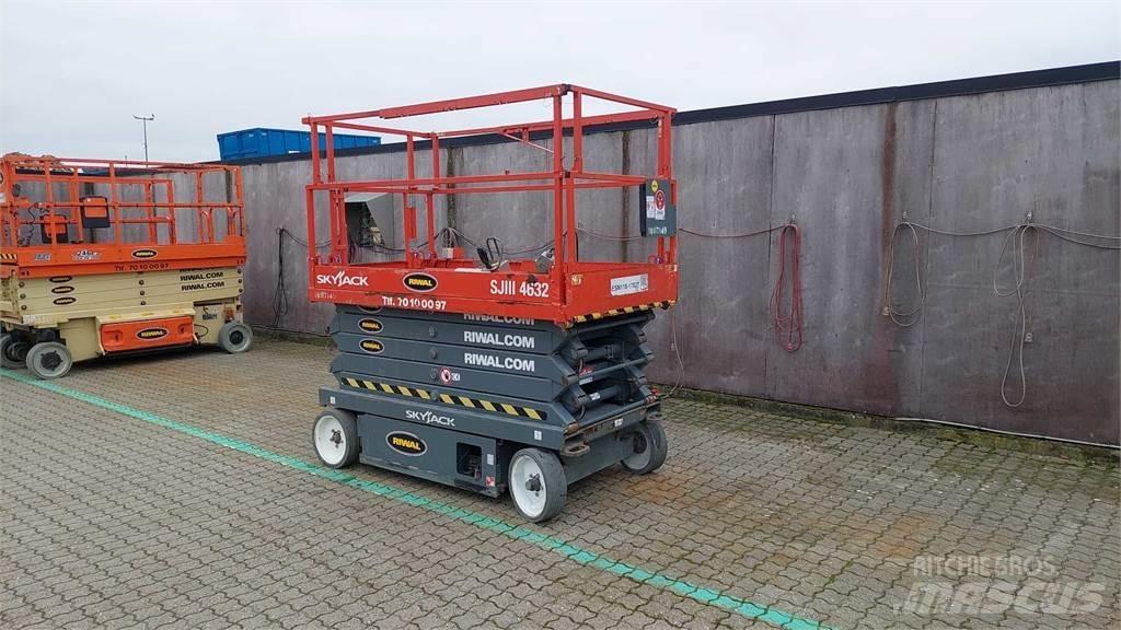 SkyJack SJIII4632 Ανυψωτήρες ψαλιδωτής άρθρωσης