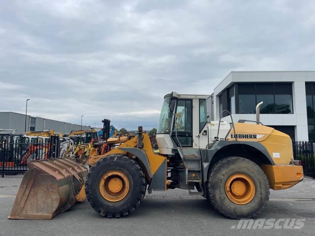Liebherr L544 Φορτωτές με λάστιχα (Τροχοφόροι)