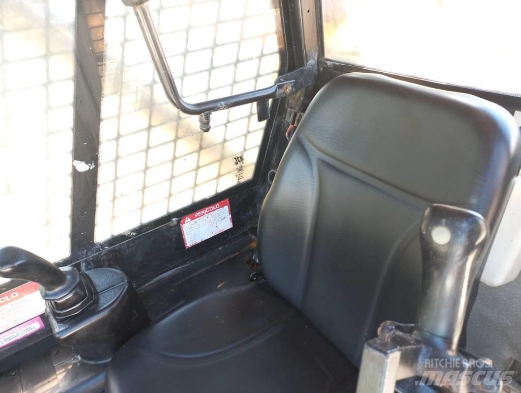 JCB 1110 T Φορτωτάκια
