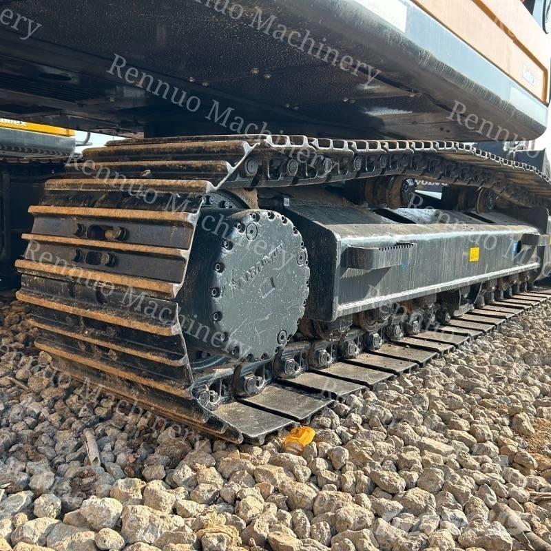 Hyundai 215VS Εκσκαφείς με ερπύστριες