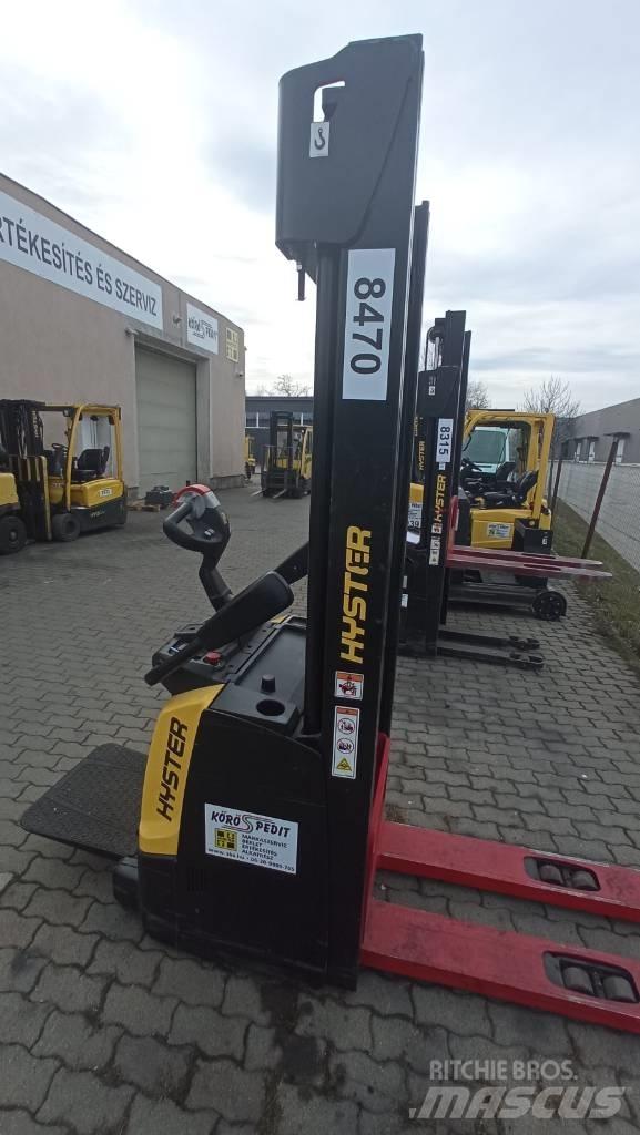 Hyster S1.4S Παλετοφόρα πεζού χειριστή με ιστό
