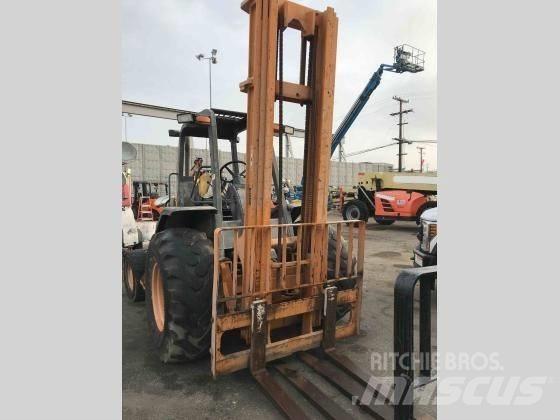 CASE 586H Φορτηγά ανώμαλου εδάφους