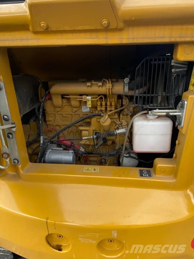 CAT 306 Εκσκαφείς με ερπύστριες