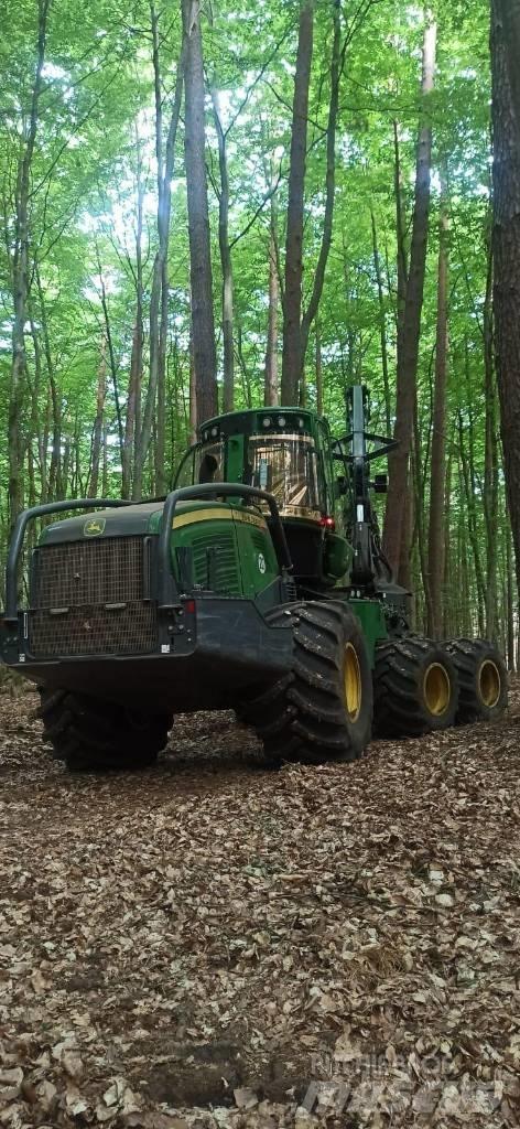 John Deere 1070G Θεριζοαλωνιστικές μηχανές