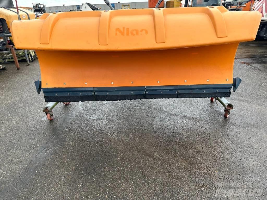 Nido SNK240VPZ Εκχιονιστήρες και χιονοδιώχτες