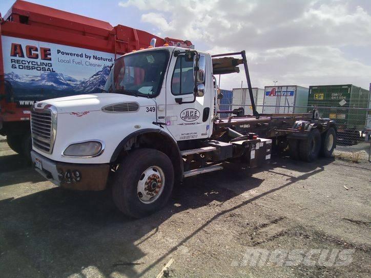 Freightliner M2 Φορτηγά με γερανό & γάτζο