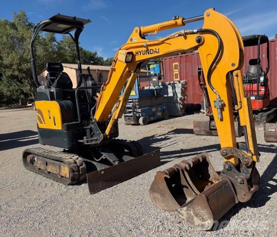 Hyundai R17-9 Εκσκαφάκι (διαβολάκι) < 7t