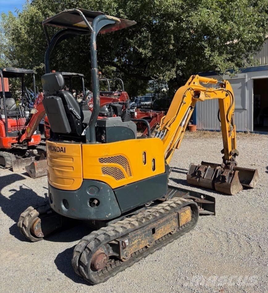 Hyundai R17-9 Εκσκαφάκι (διαβολάκι) < 7t