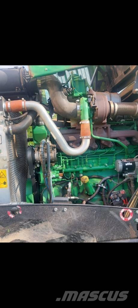 John Deere 1070 E Θεριζοαλωνιστικές μηχανές