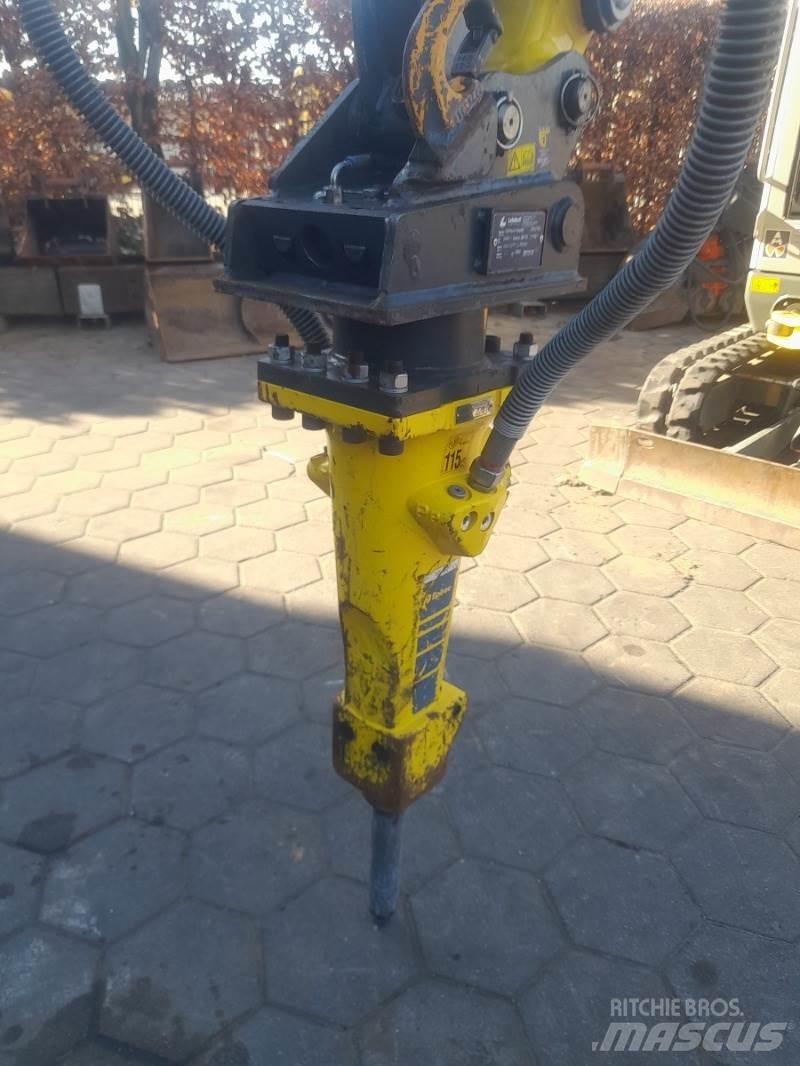 Atlas Copco SB102 Σφυριά / Σπαστήρες
