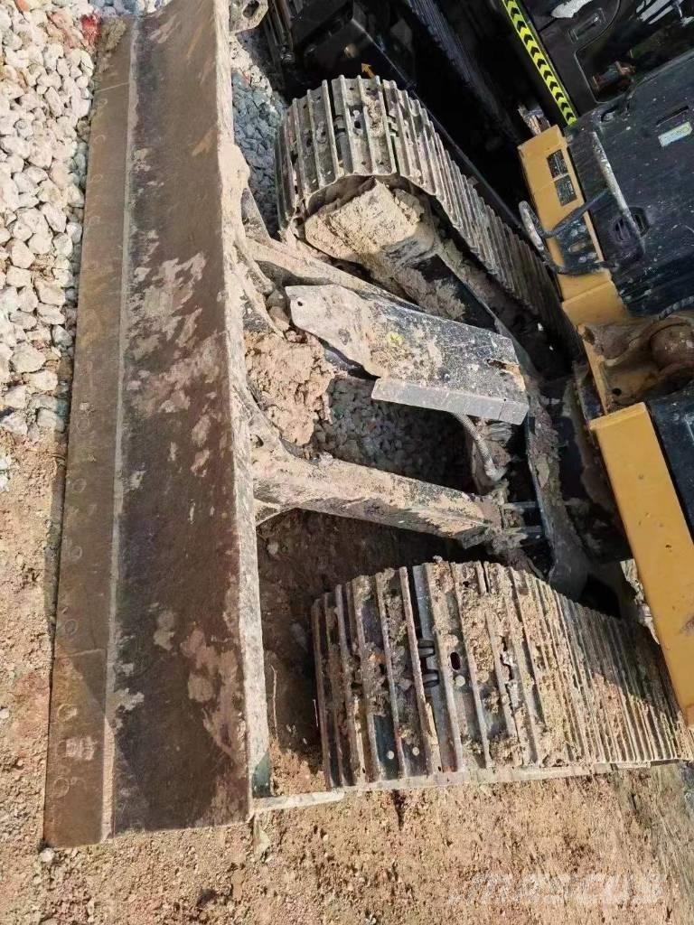 CAT 307 Εκσκαφείς με ερπύστριες