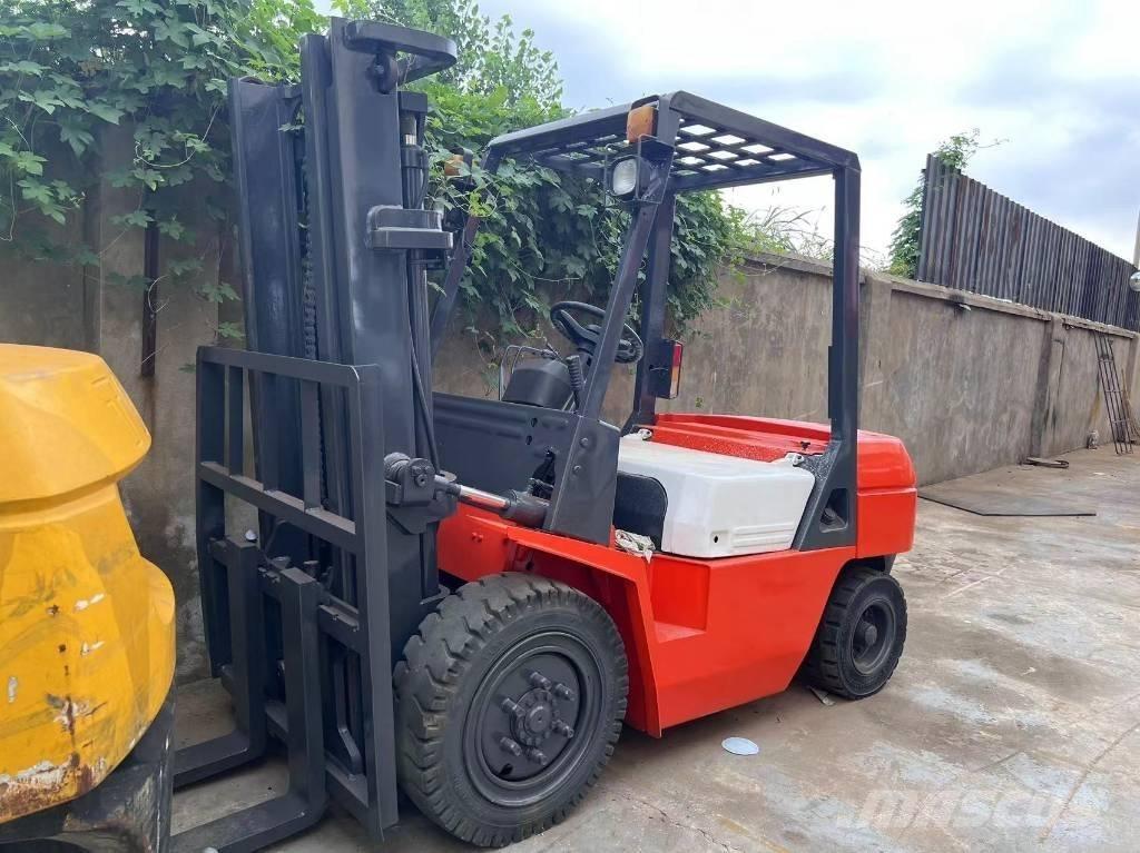 Heli 3 Ton Πετρελαιοκίνητα Κλαρκ