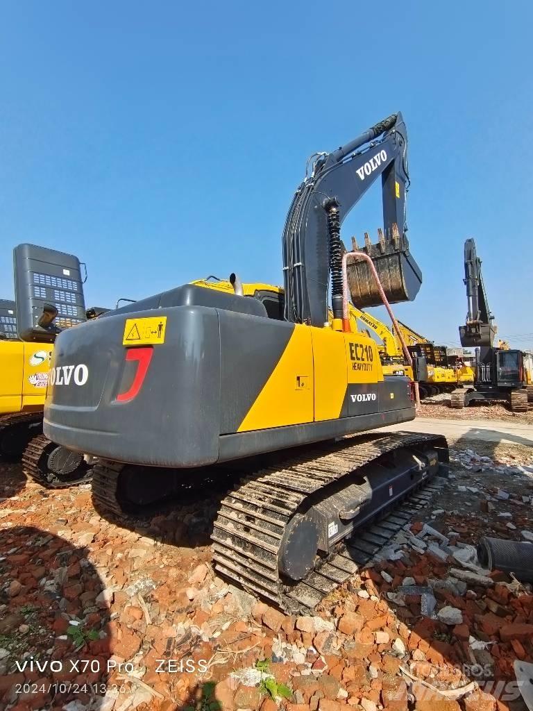 Volvo EC 210 Εκσκαφείς με ερπύστριες