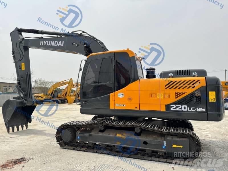 Hyundai R220LC-9S Εκσκαφείς με ερπύστριες