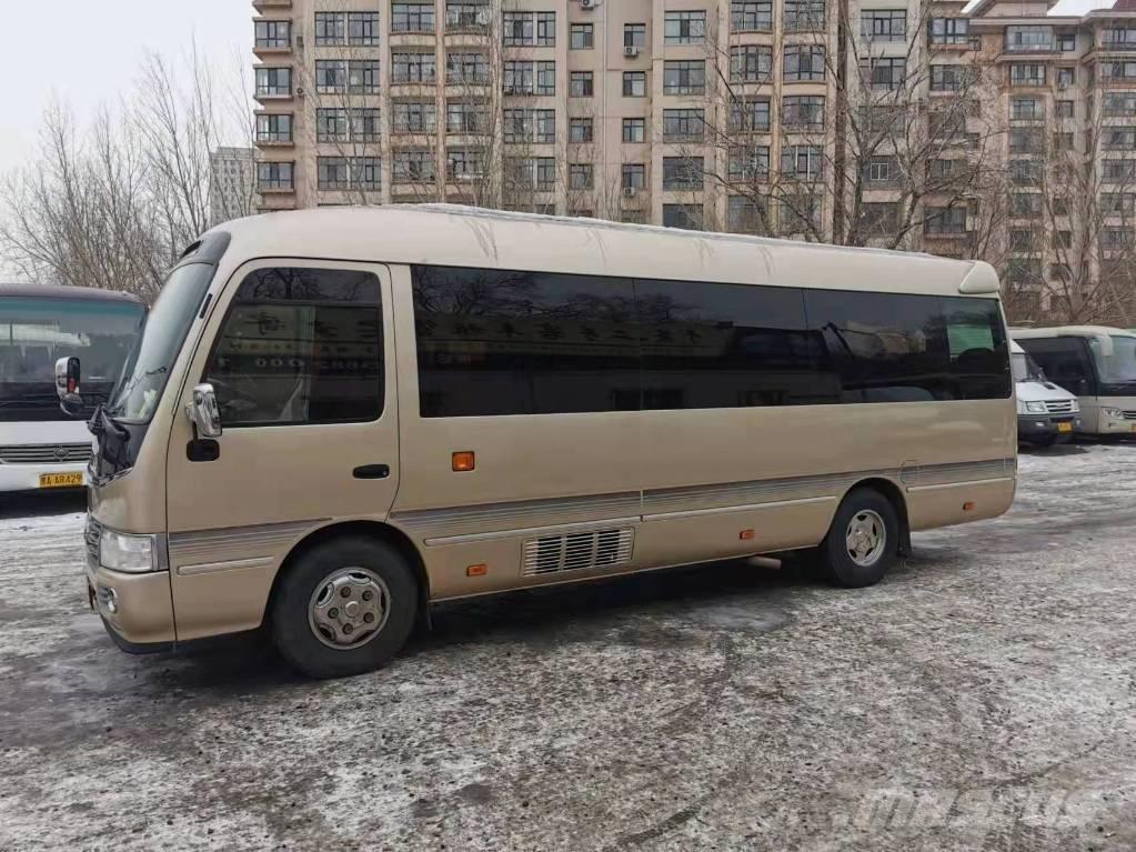 Toyota Coaster Bus Μίνι λεωφορεία