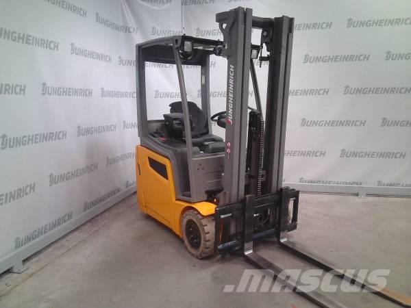 Jungheinrich EFG 215 Ηλεκτρικά περονοφόρα ανυψωτικά κλαρκ