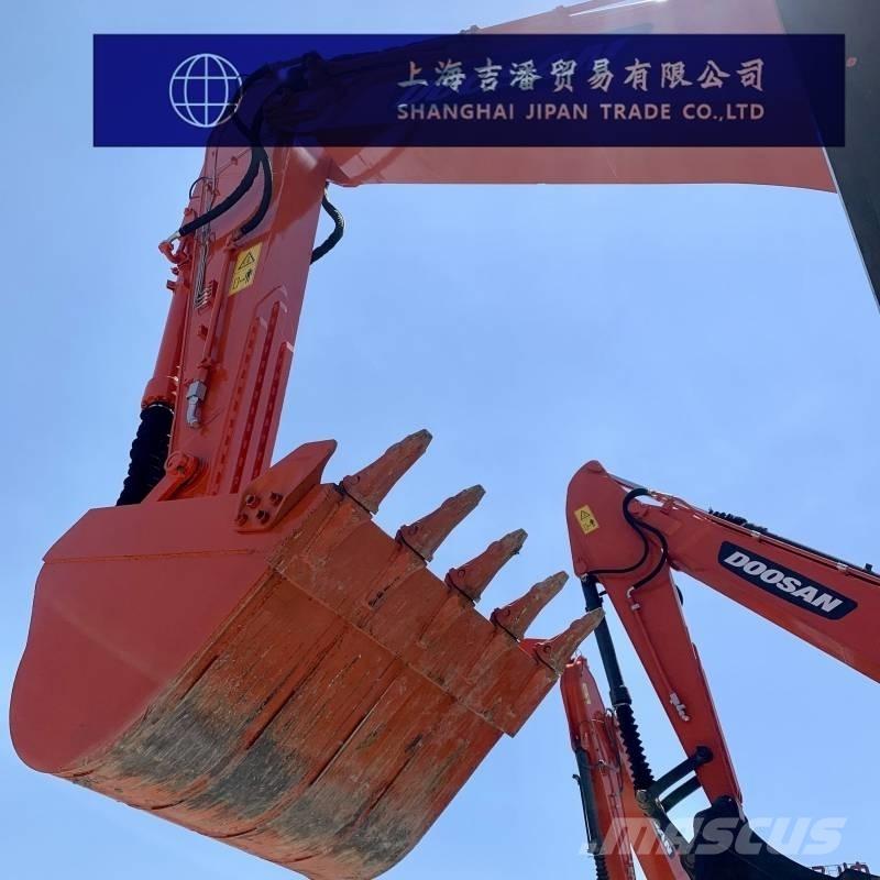 Doosan DX 300 Εκσκαφείς με ερπύστριες