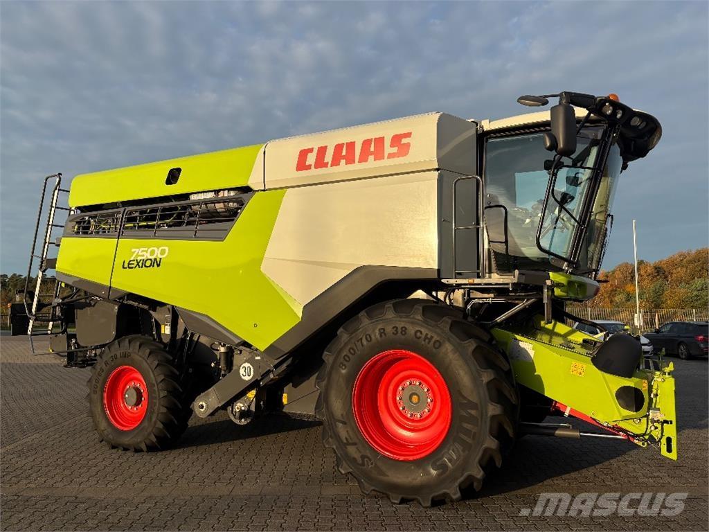 CLAAS LEXION 7500 Θεριζοαλωνιστικές μηχανές