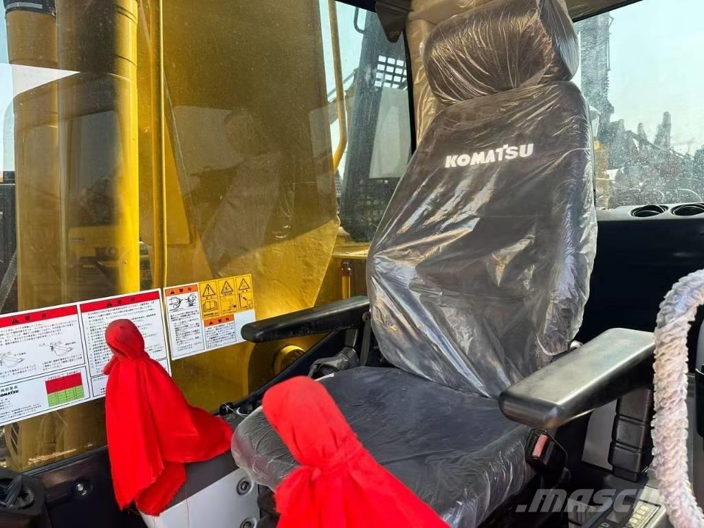Komatsu PC 240 Εκσκαφείς με ερπύστριες