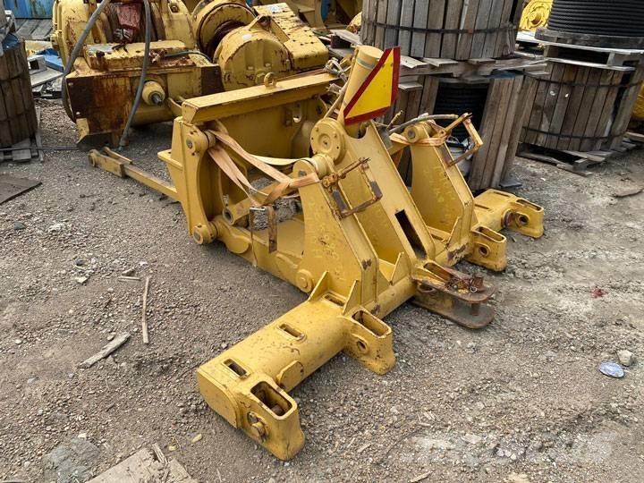 CAT 140 H Ripper Άλλα εξαρτήματα