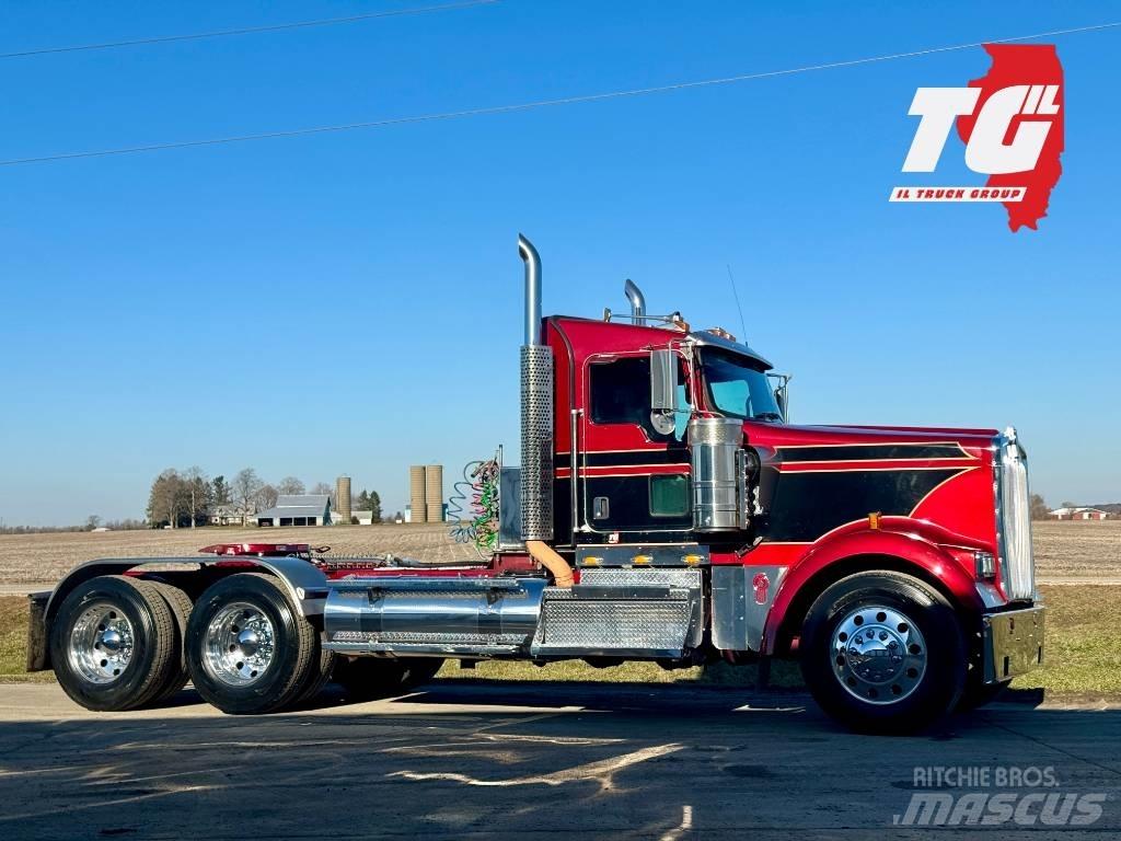 Kenworth W900 Τράκτορες