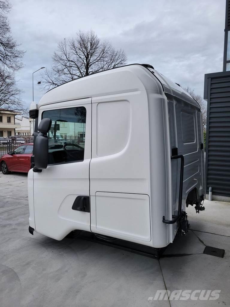 Scania CG19 Καμπίνες και εσωτερικό