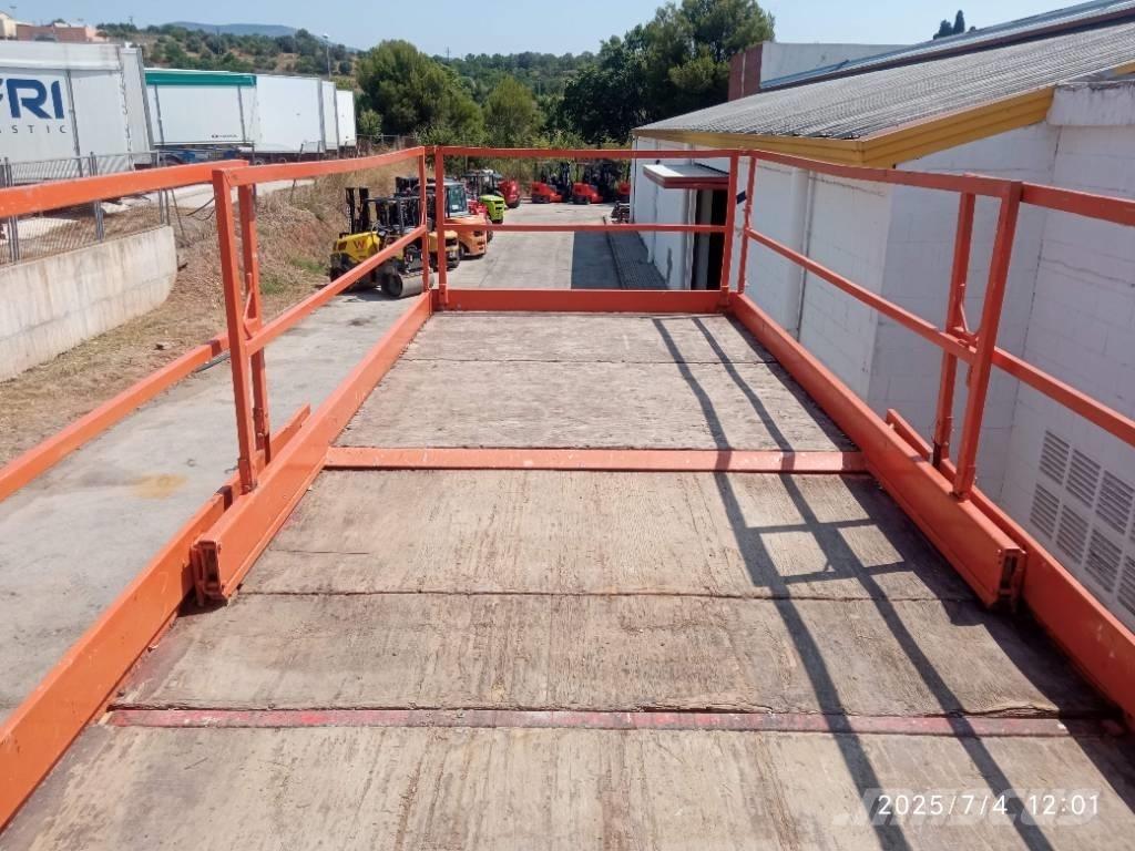 JLG 203-24 Ανυψωτήρες ψαλιδωτής άρθρωσης