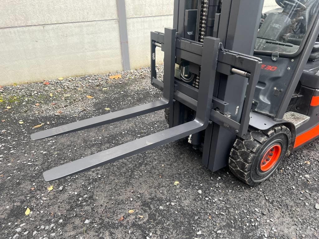 Linde E30L-01 Ηλεκτρικά περονοφόρα ανυψωτικά κλαρκ