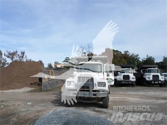 Mack DM600 Κατασκευές - Άλλα