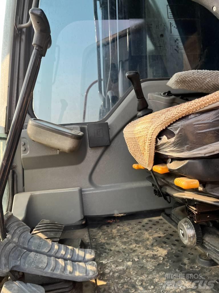 Volvo 290 Εκσκαφείς με ερπύστριες