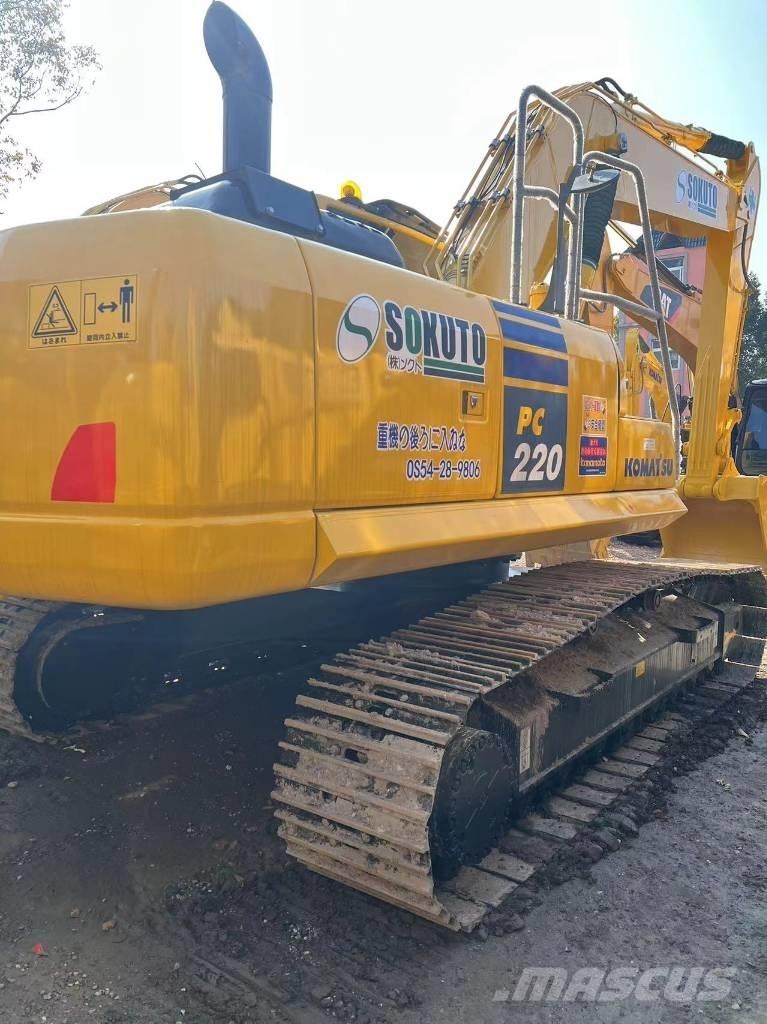 Komatsu PC 220 Εκσκαφείς με ερπύστριες