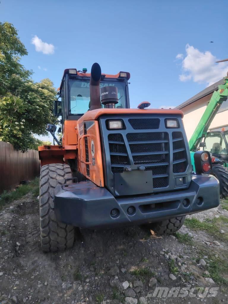 Doosan DL 250 Φορτωτές με λάστιχα (Τροχοφόροι)
