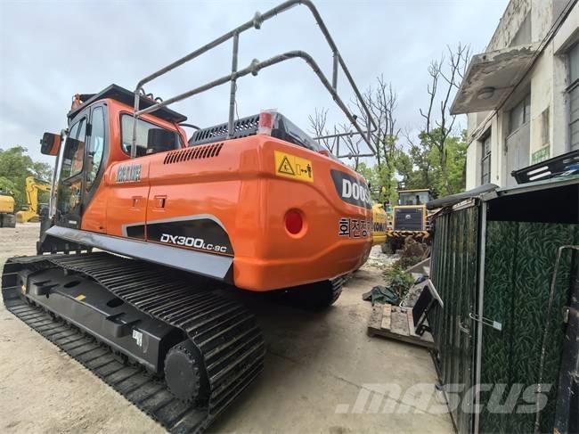 Doosan DX 300 LC Εκσκαφείς με ερπύστριες