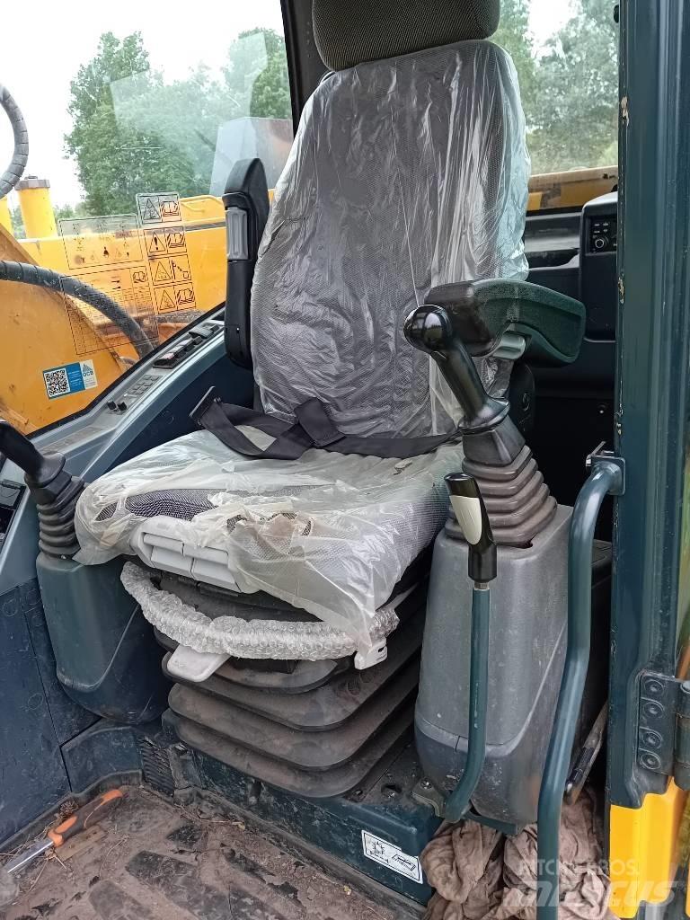 Hyundai R145LCR-9A Εκσκαφείς με ερπύστριες