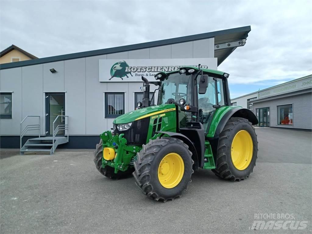 John Deere 6120M Τρακτέρ