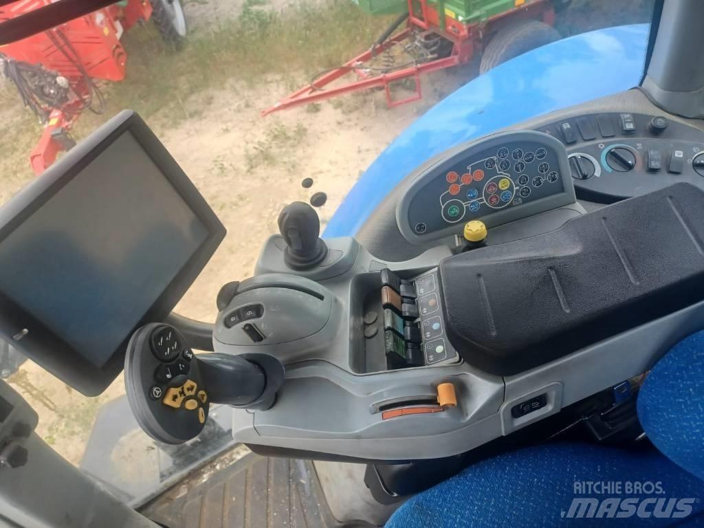 New Holland T 8.390 Τρακτέρ