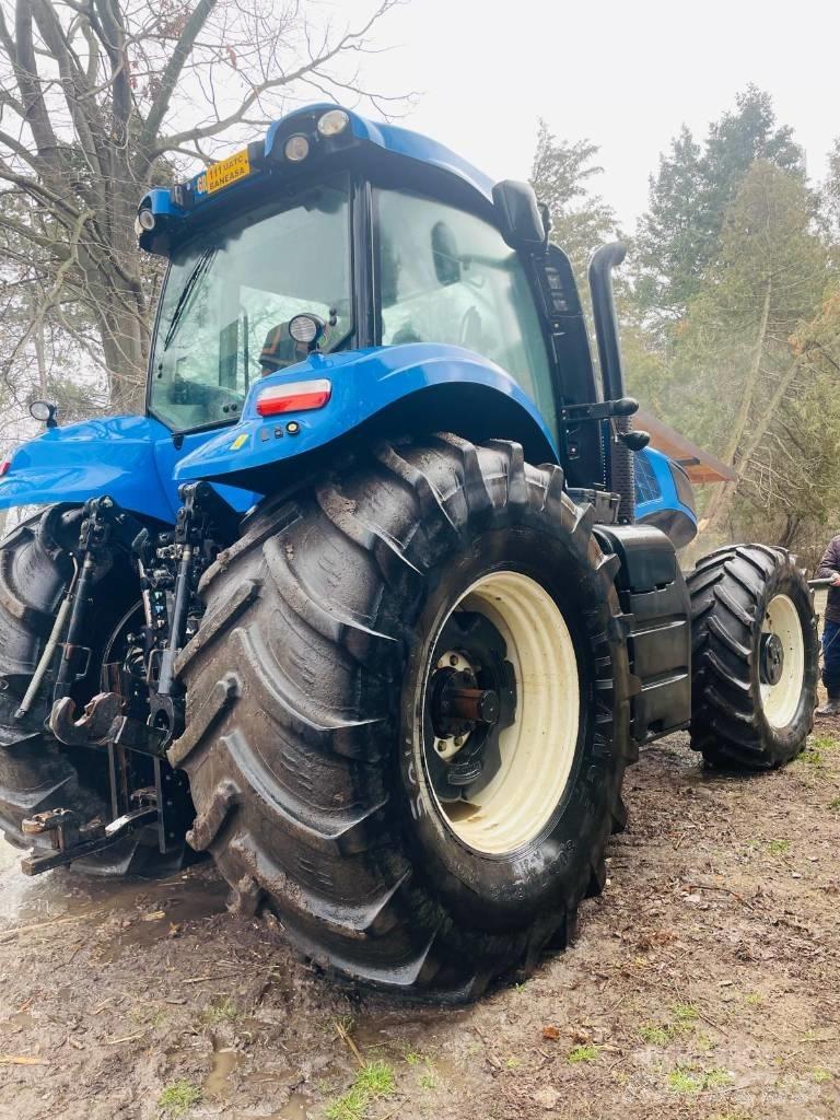 New Holland T 8.390 Τρακτέρ