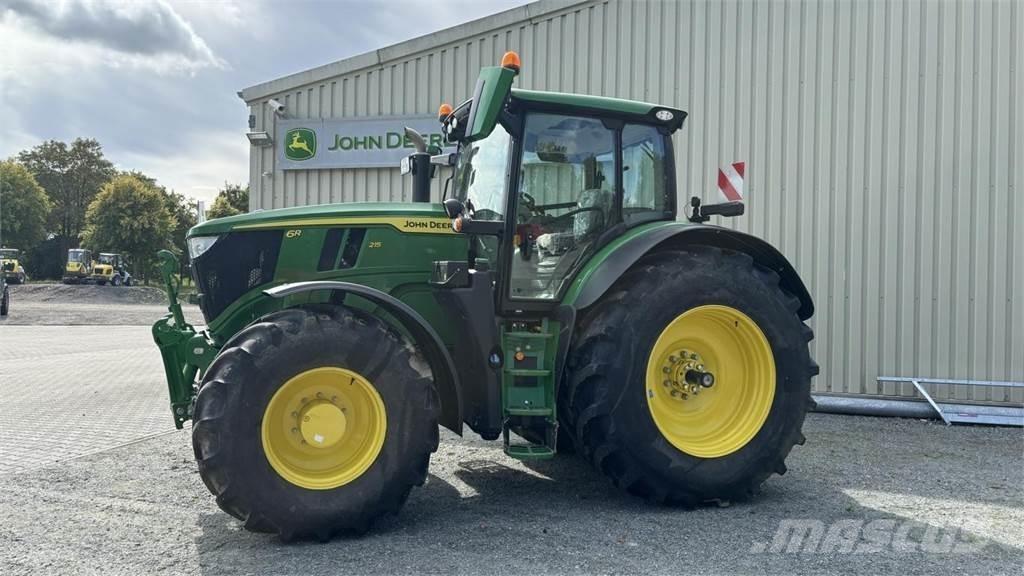 John Deere 6R215 Τρακτέρ