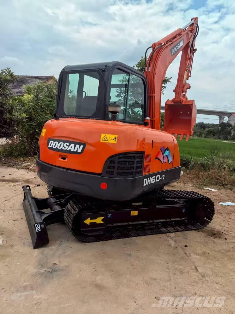 Doosan DH 60 Εκσκαφάκι (διαβολάκι) < 7t