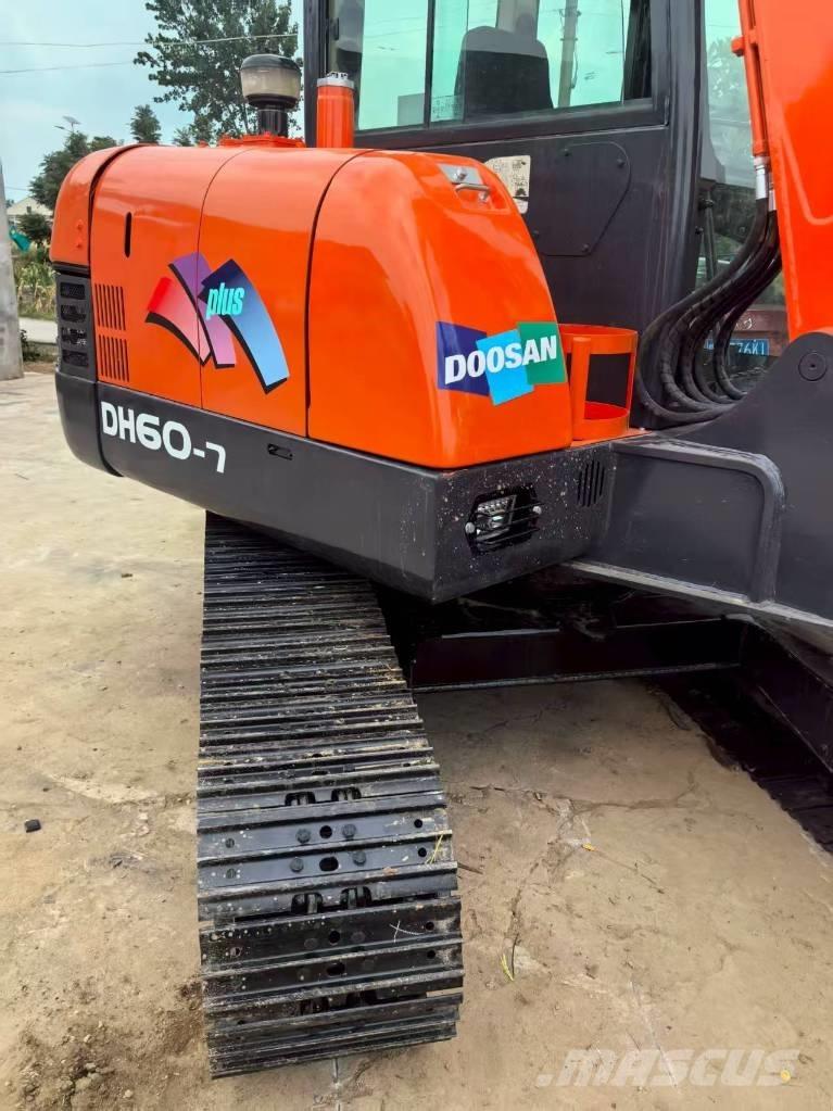 Doosan DH 60 Εκσκαφάκι (διαβολάκι) < 7t