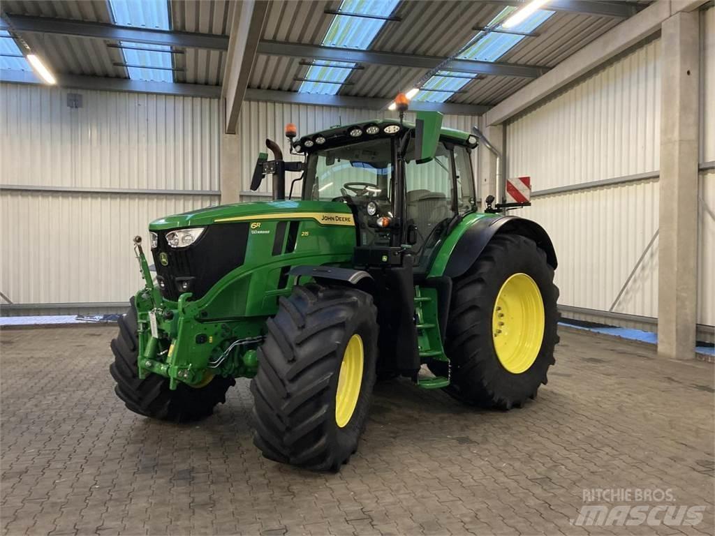 John Deere 6R 215 Τρακτέρ