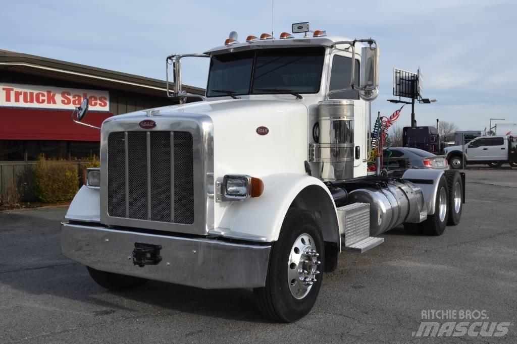 Peterbilt 367 Τράκτορες