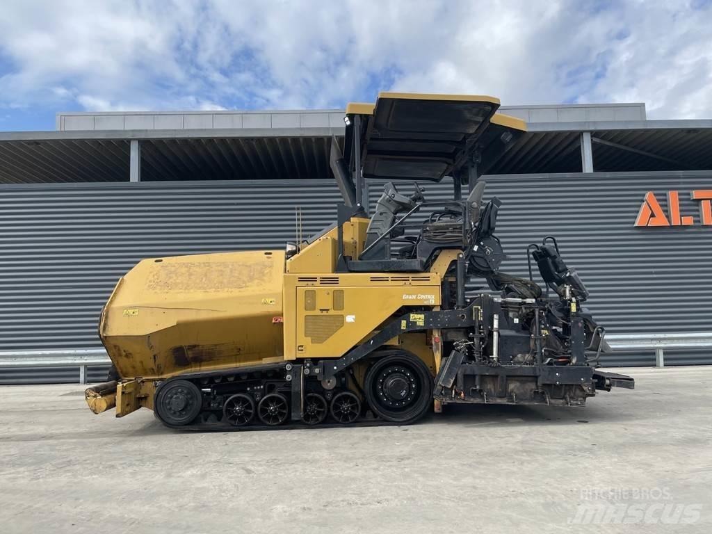 CAT AP555F Επίστρωση ασφάλτου