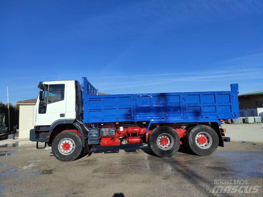 Iveco MP260 E35H Φορτηγά Ανατροπή