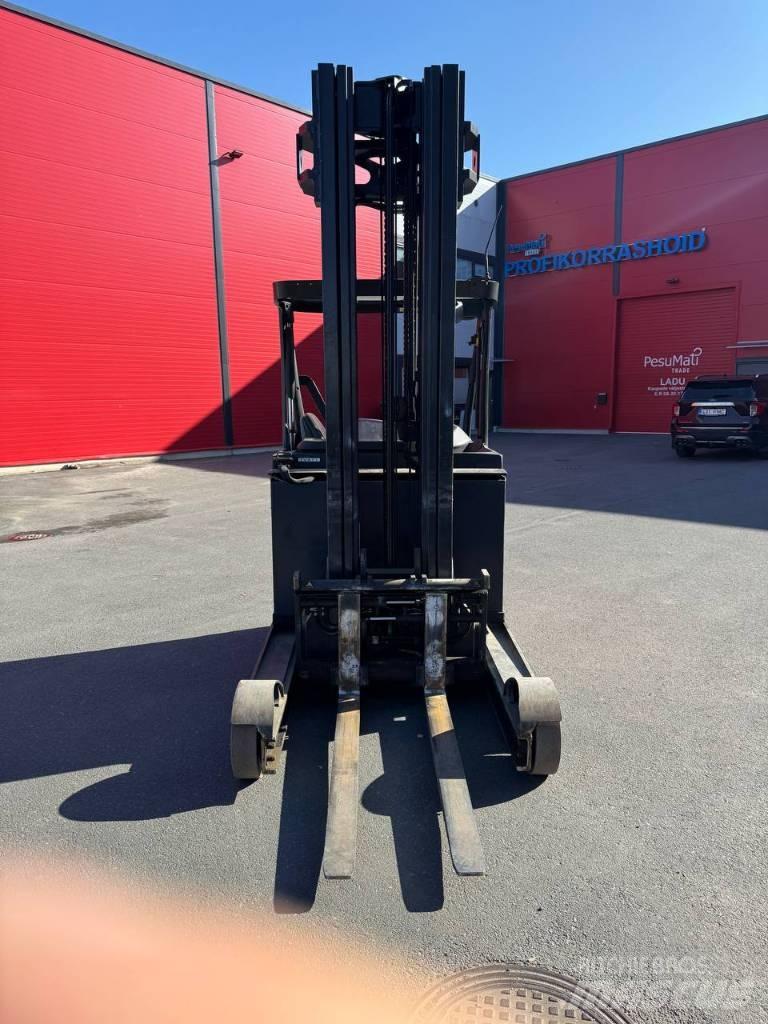 Linde R 25 Ανυψωτικά στενών δρόμων
