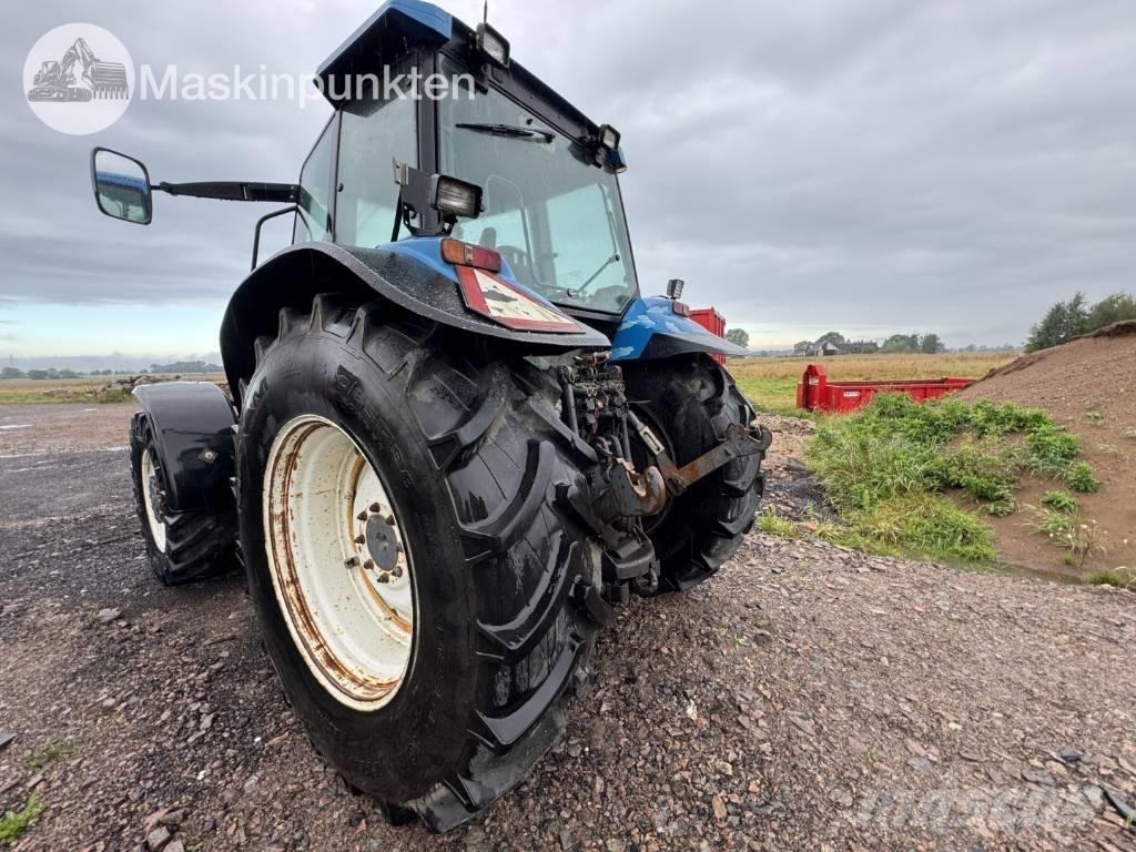 New Holland 8560 Τρακτέρ