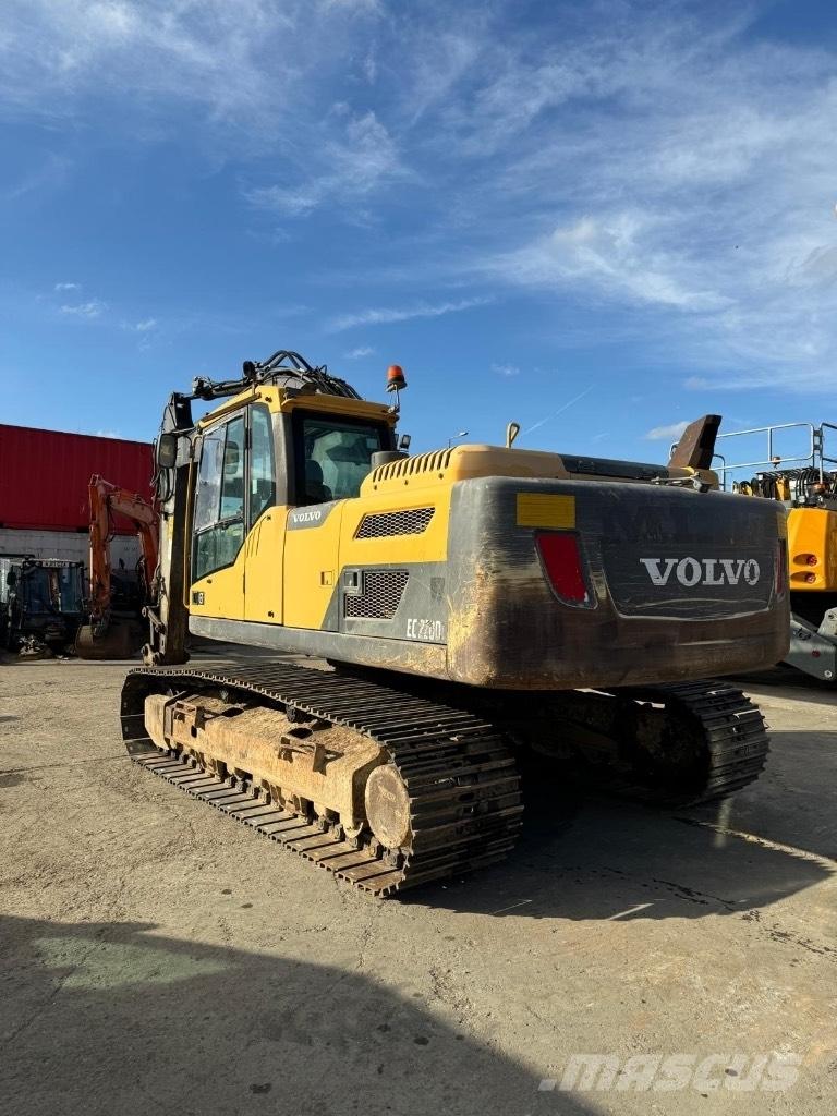 Volvo EC 220 DL Εκσκαφείς με ερπύστριες