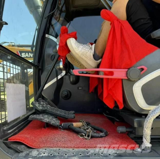 Hyundai R220LC-9S Εκσκαφείς με ερπύστριες