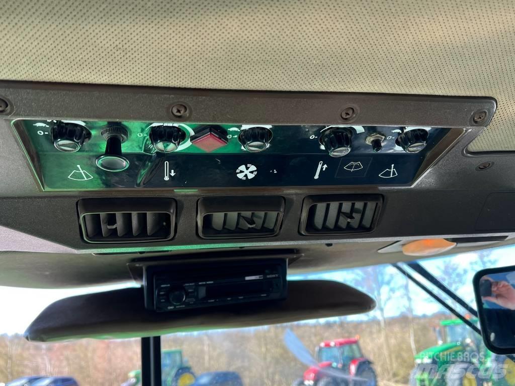 John Deere 4755 Τρακτέρ