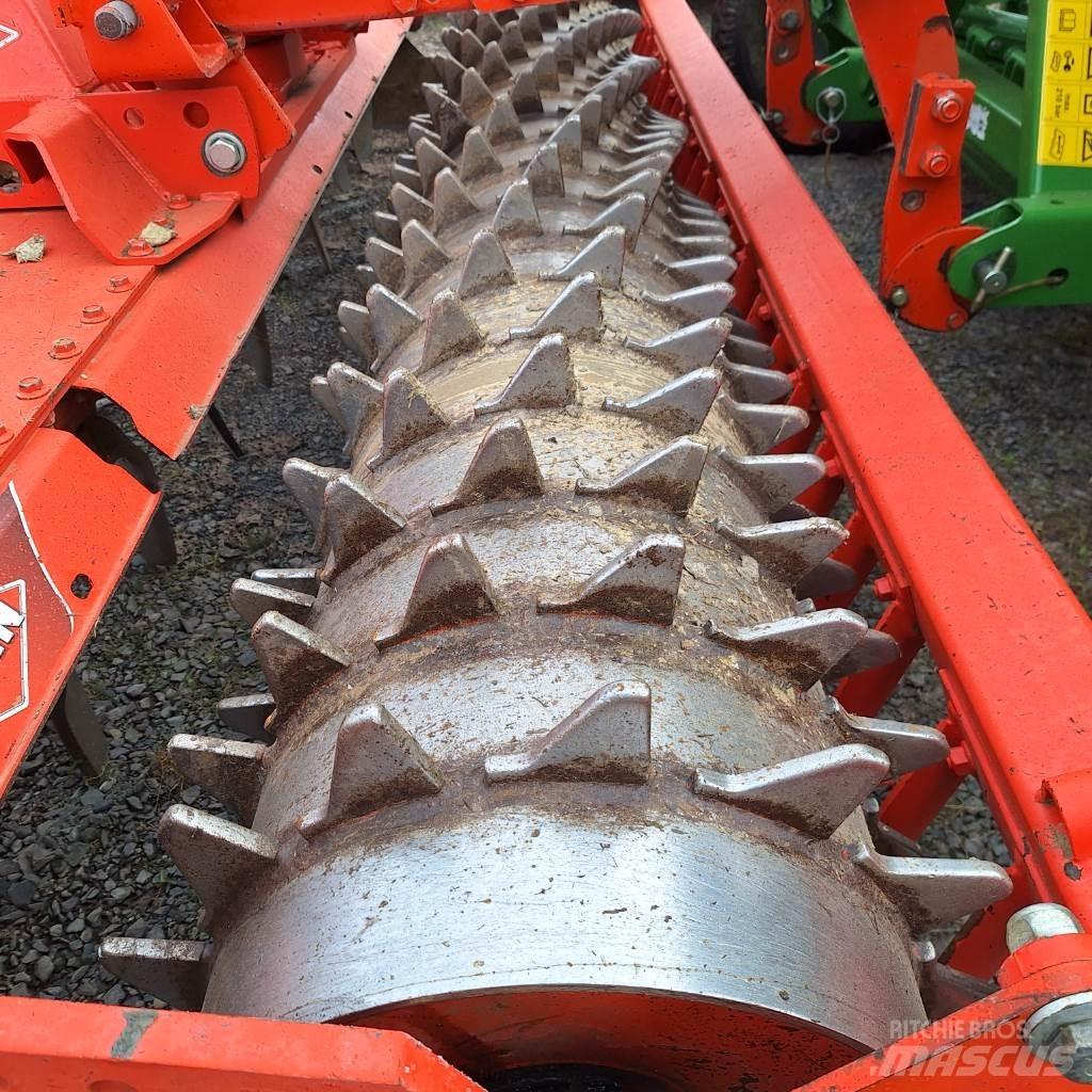 Kuhn HR 3004 Συνδυαστικοί σπορείς